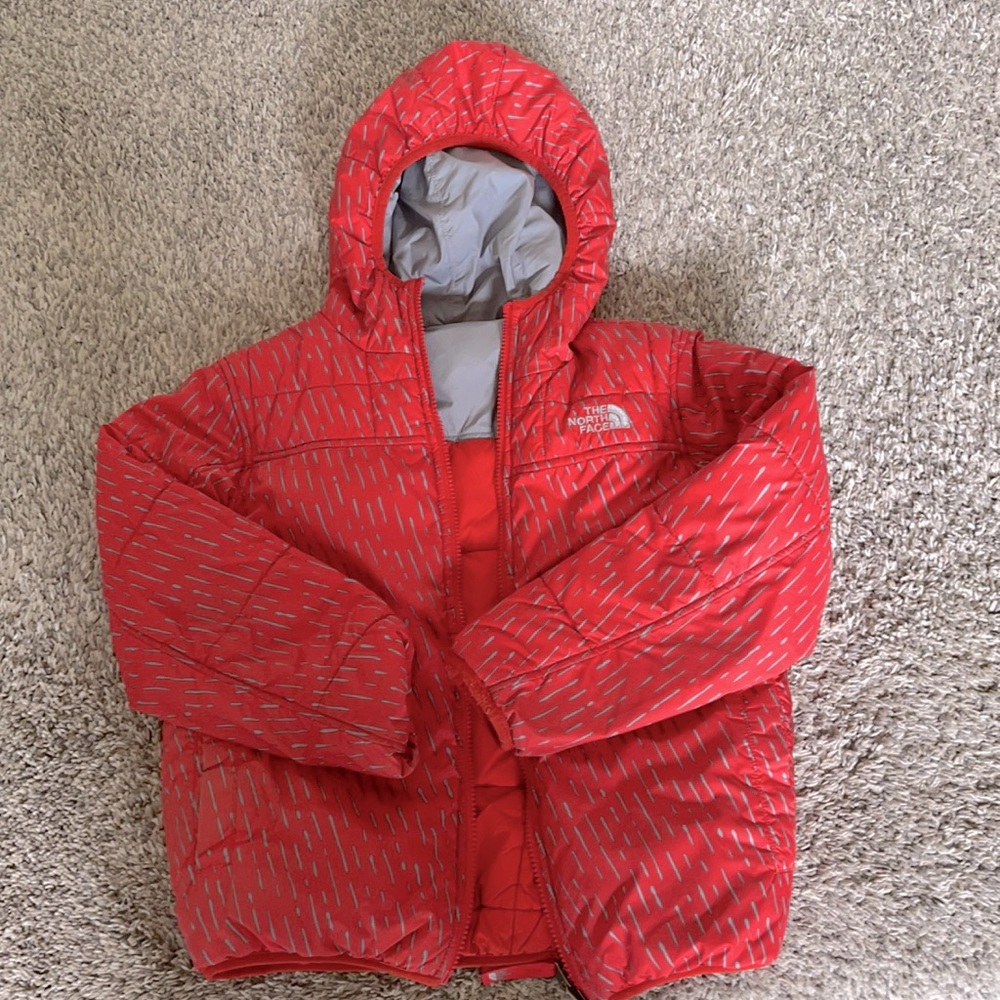 Boys North Face reversible puffer jacket
